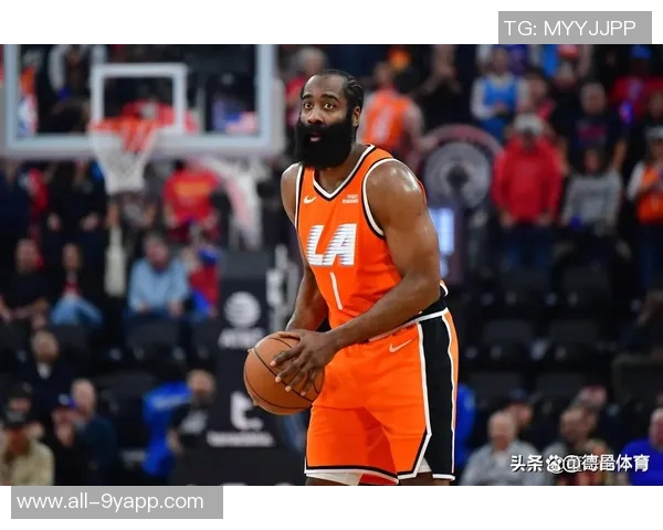哈登因肩伤出战成疑昨日缺战勇士明日快船客战尼克斯引发关注